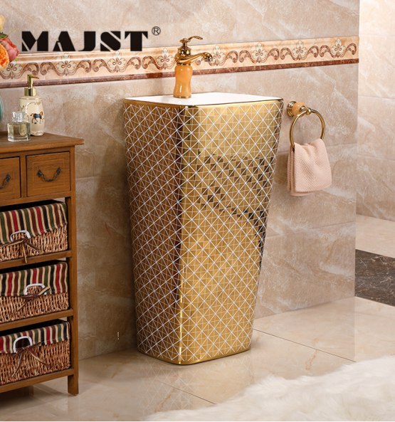 Lavabo trụ đứng vàng đồng L